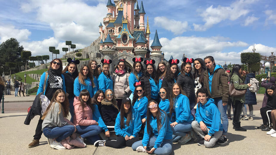 Covadonga Viadero Danza en Disneyland Paris